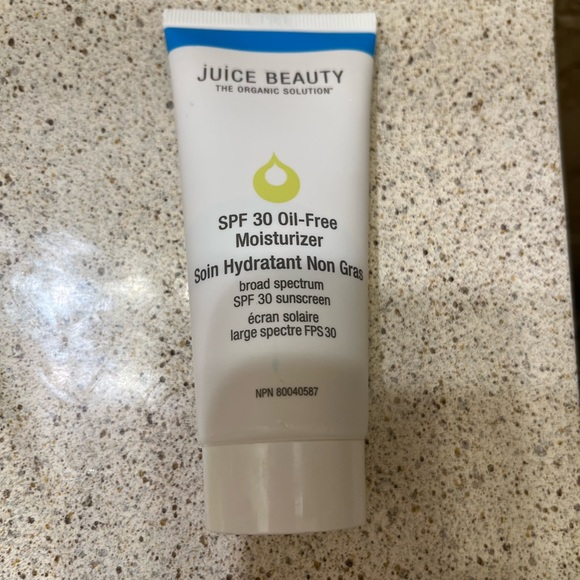 Ultimate daily skincare bundle with SPF - Picture 5 of 5